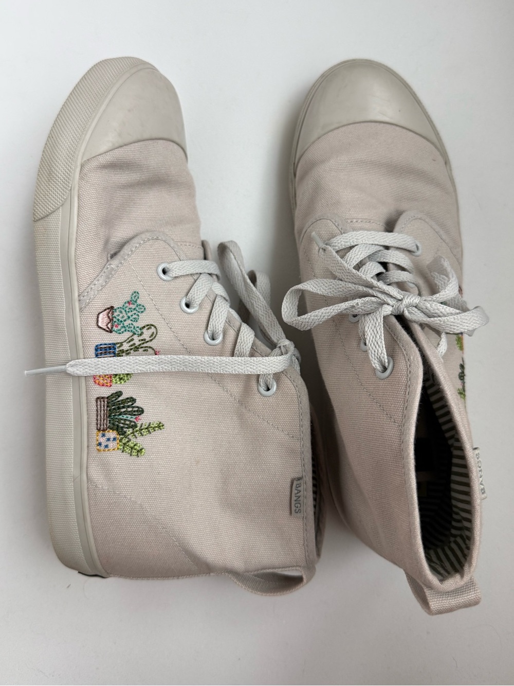 Bangs London Fog Succulent High Top Sneakers Women’s Size 10 Men’s 8.5